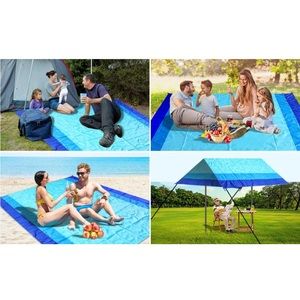 NWOT - Outdoor Leisure Beach Blanket, Blanket can easily accommodate 3-5 people.
